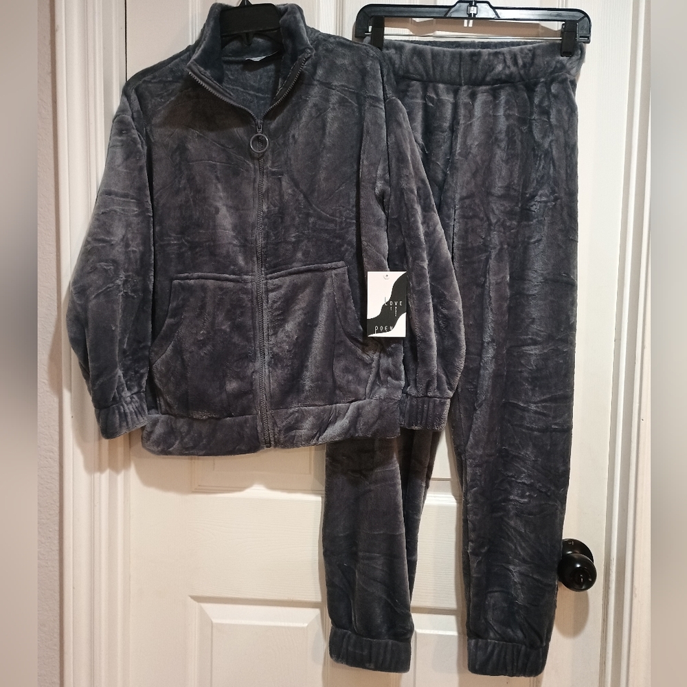 Nwt Women's Love Poem Plush Gray Soft Zip Jogger Set Size Small